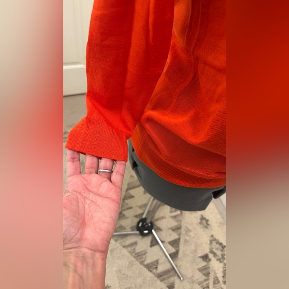 J. Crew Vibrant Red Orange Crew Neck Sweater, sz M - Picture 3 of 5